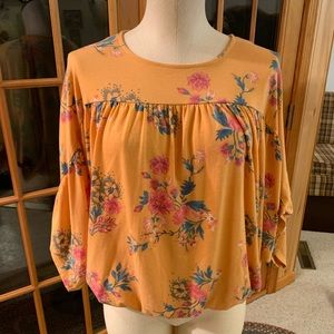 Time & Tru Peasant Top